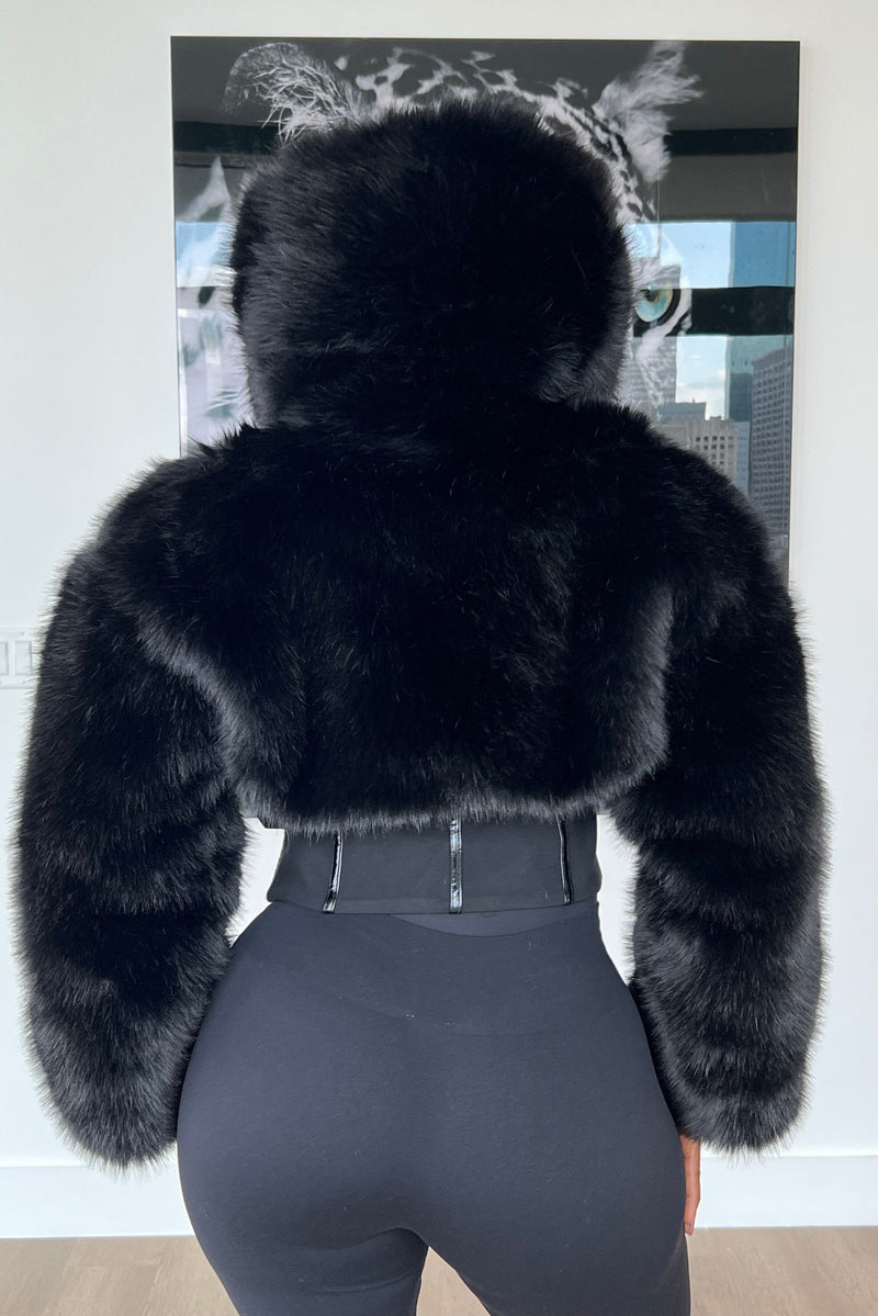 SNOWFALL HEIRESS COAT (PREORDER SHIPS ON/ BEFORE 12/11)