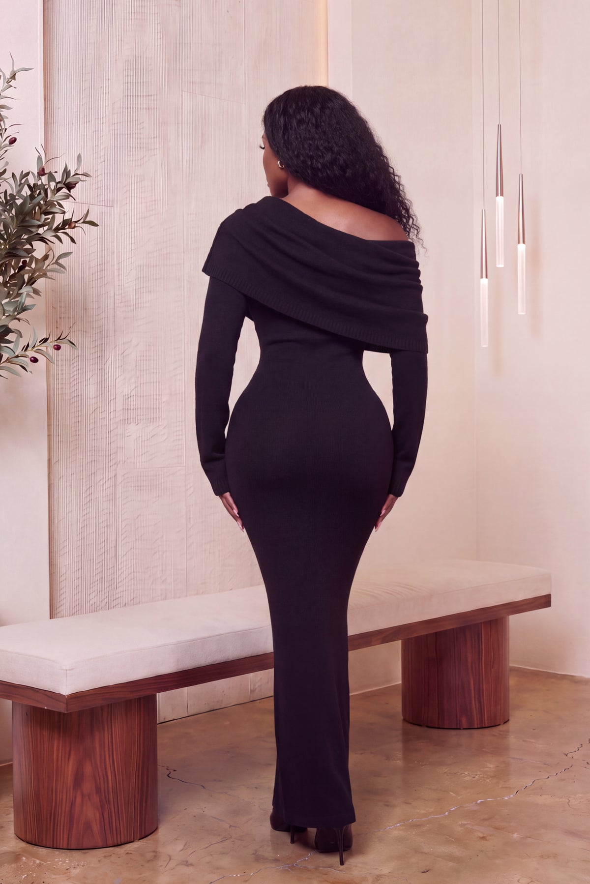 "EMBER EMPRESS" KNIT MAXI DRESS (BLACK)