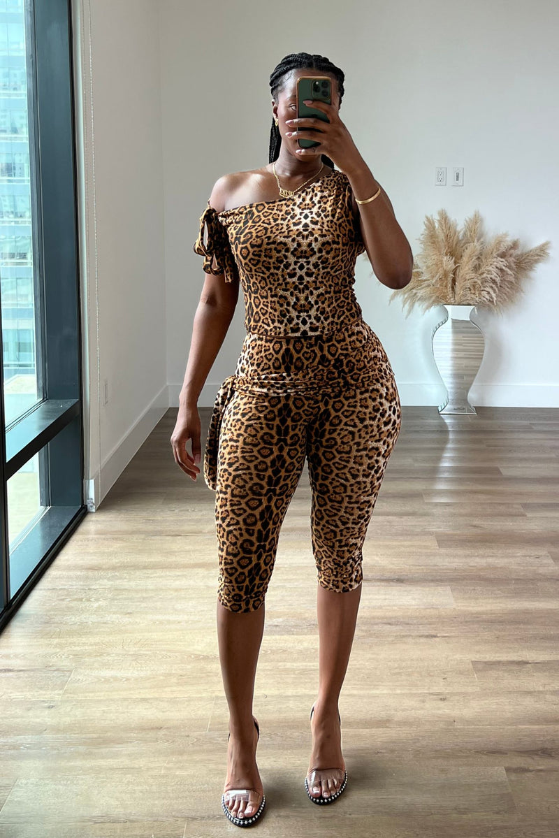 "WILD THOUGHTS" SET