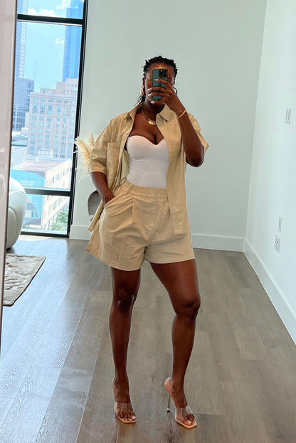 "NEUTRAL GROUND" SET