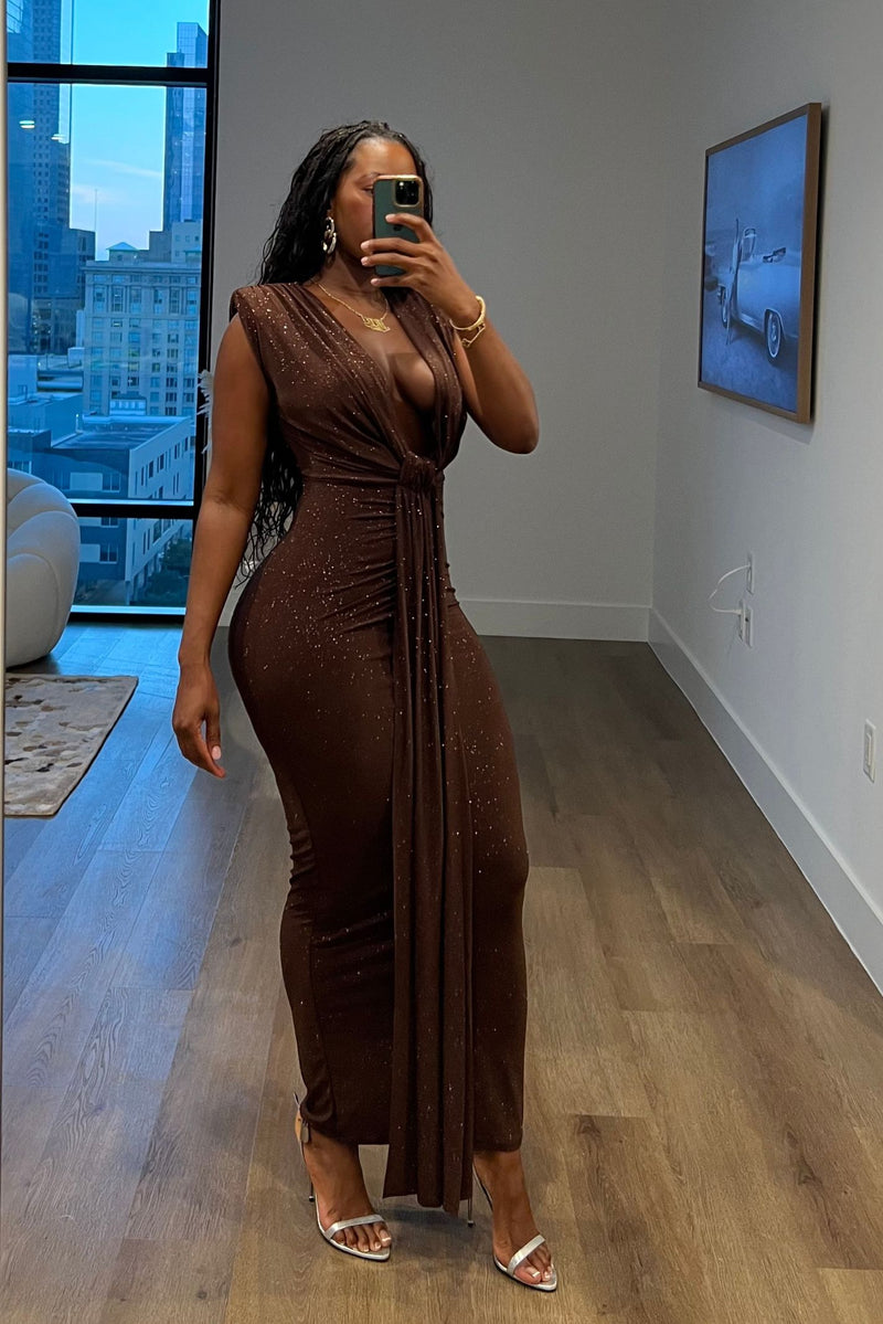 "INFINITE PLUNGE" MAXI DRESS
