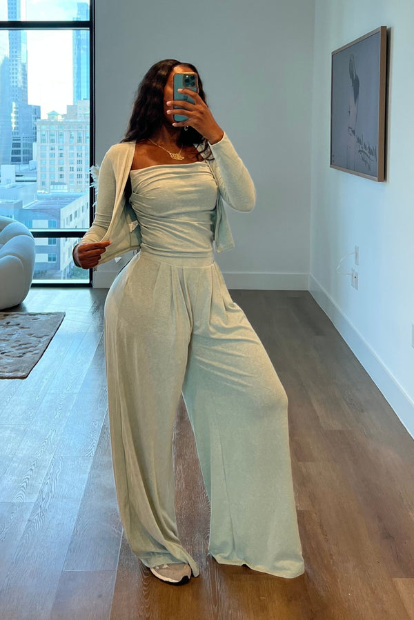 "EFFORTLESS FLOW" SET