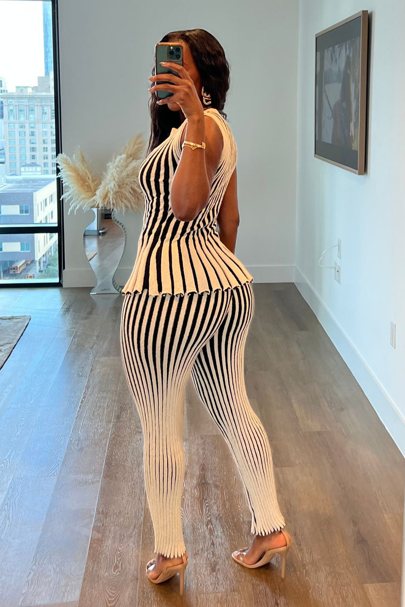 "OPTIC ILLUSION" KNIT SET