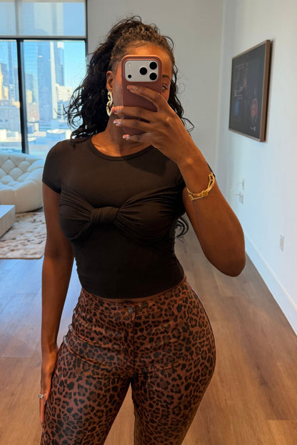 "TWISTING TONGUES" TOP