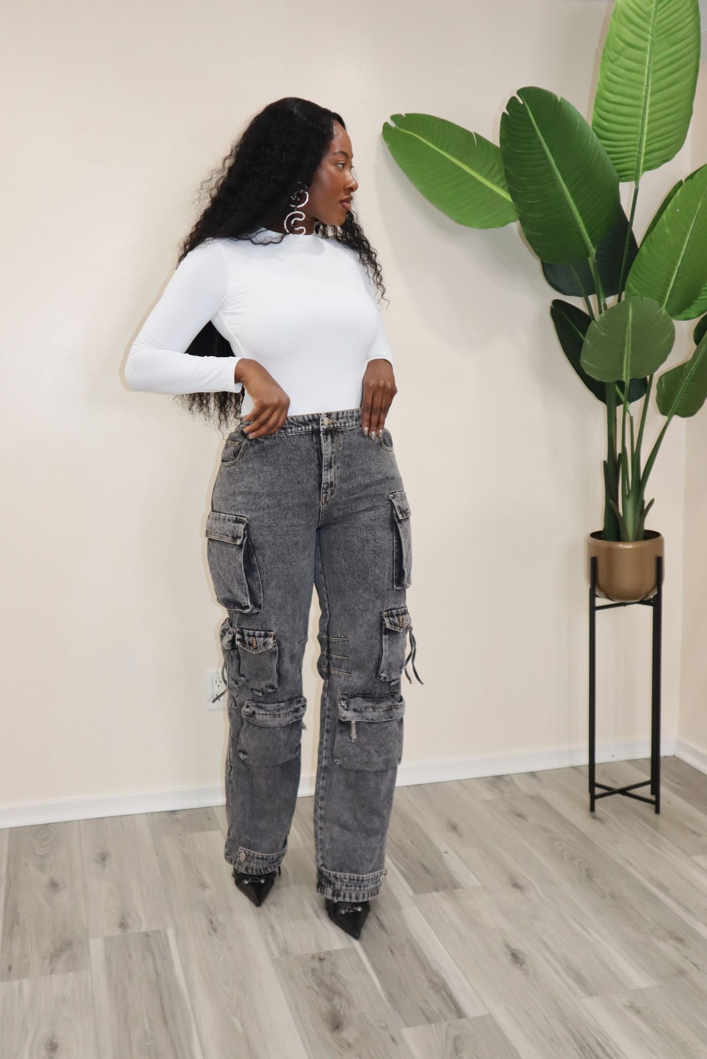 ''FANCY POCKETS'' CARGO JEANS