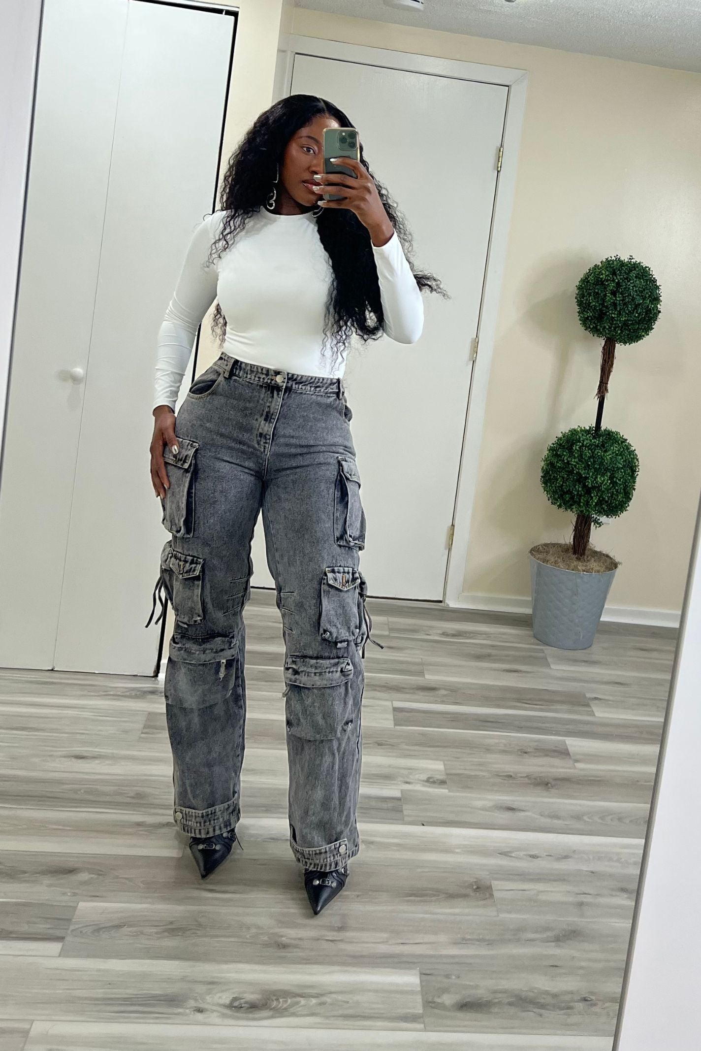 ''FANCY POCKETS'' CARGO JEANS